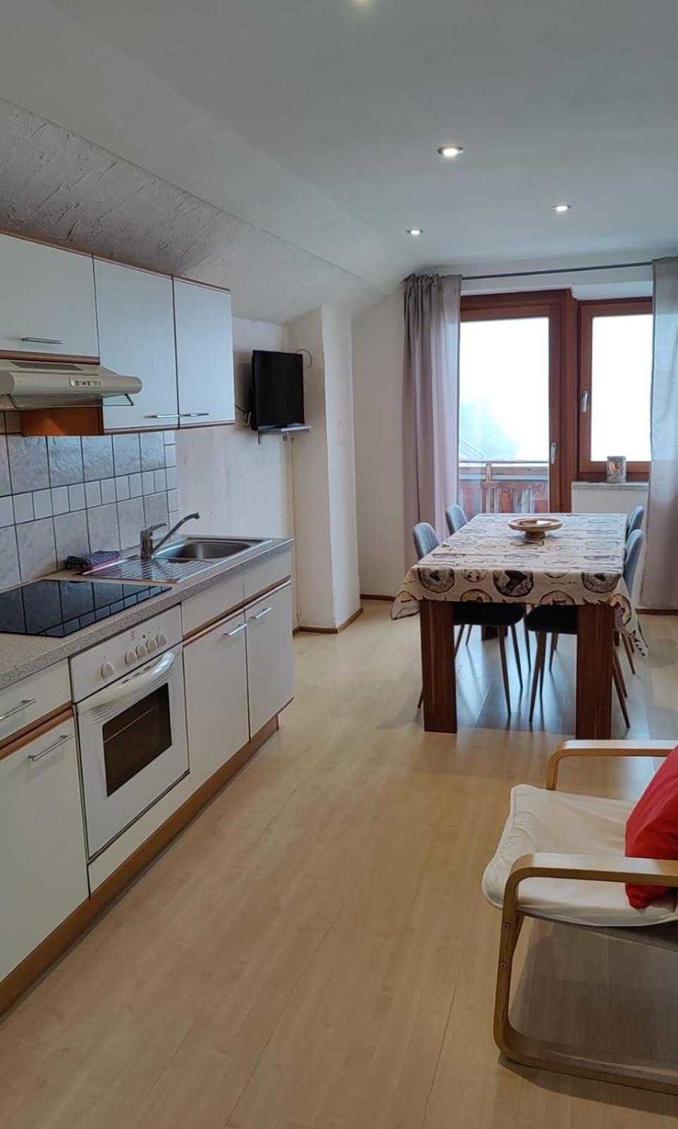 Alp-Hof Apartments Stanga Екстериор снимка